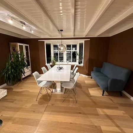 Family House Close To The בית נופש Mosterhamn